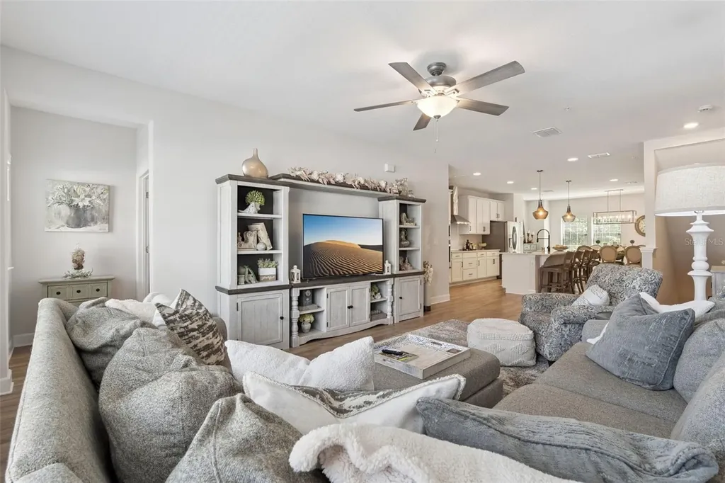1320 Spotted Sandpiper Loop Winter Springs FL 32708