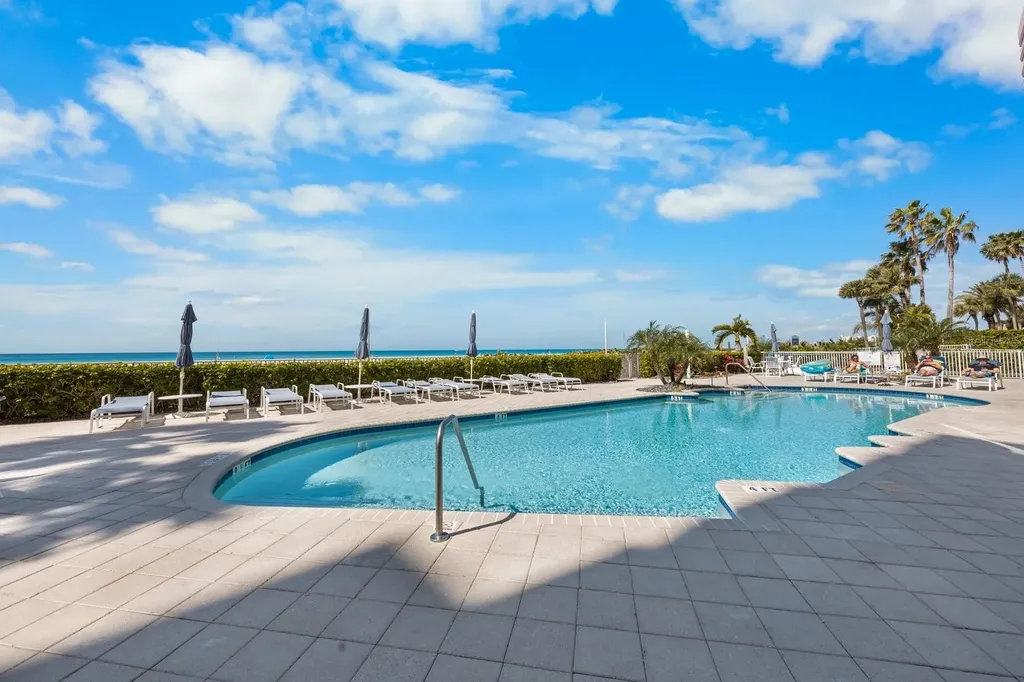 1350 Gulf Boulevard Clearwater Beach FL 33767
