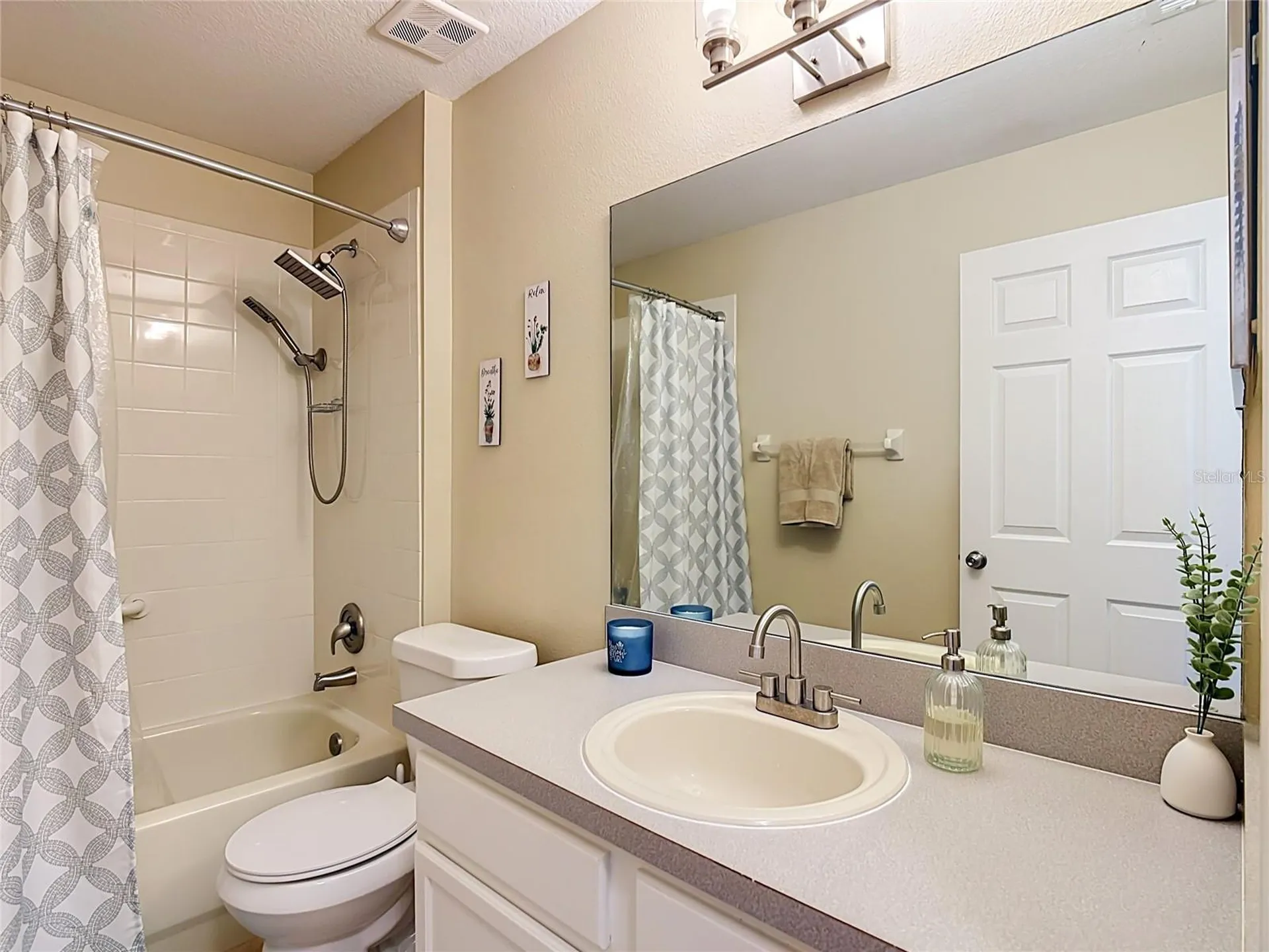 1128 Pinedale Drive Davenport FL 33897