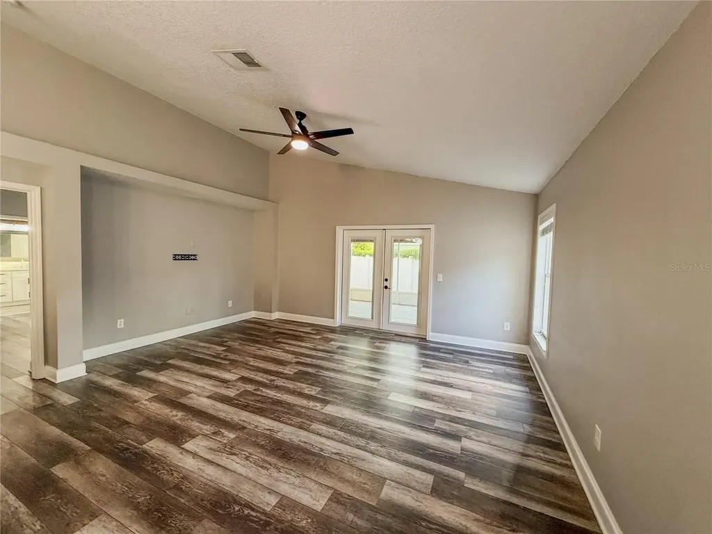 8608 Fawn Creek Drive Tampa FL 33626