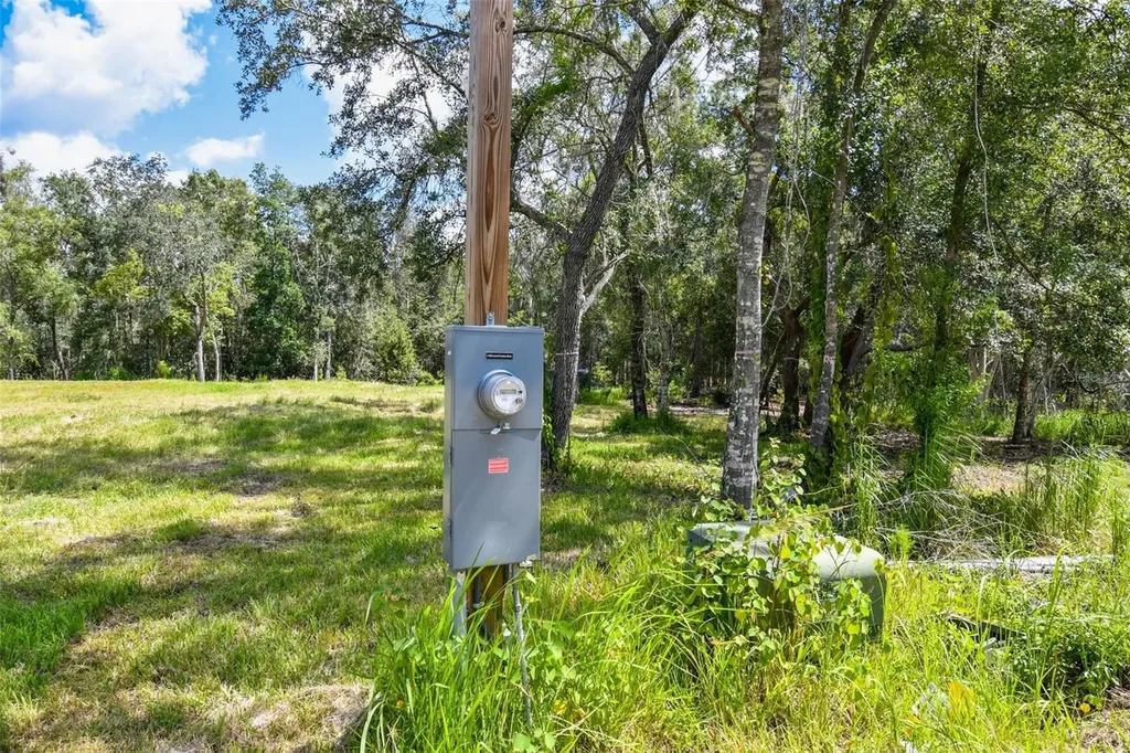 1758 Land O Lakes Boulevard Lutz FL 33549