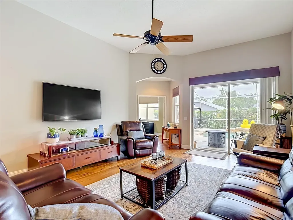 19101 Golden Cacoon Place Lutz FL 33558