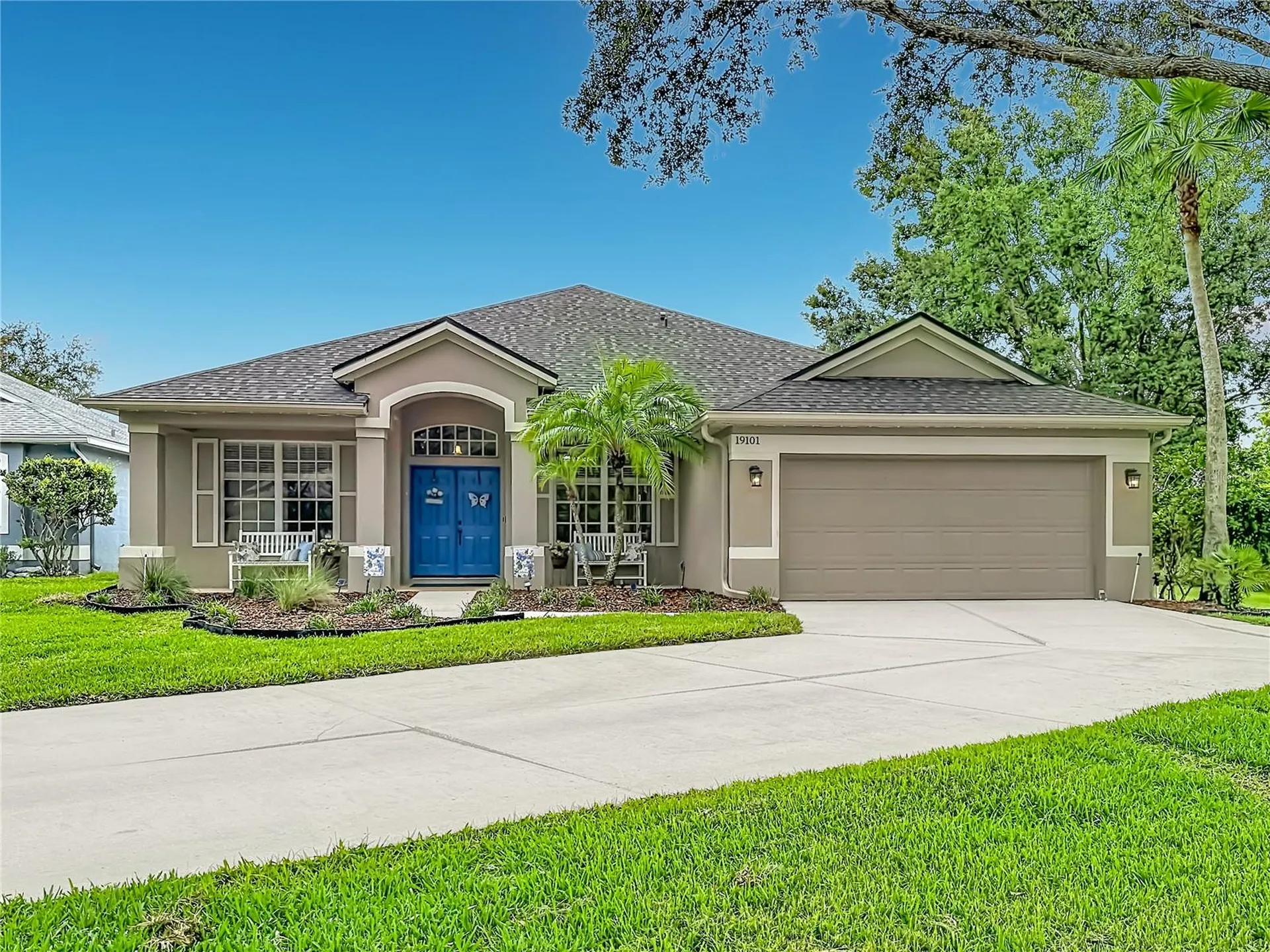 19101 Golden Cacoon Place Lutz FL 33558