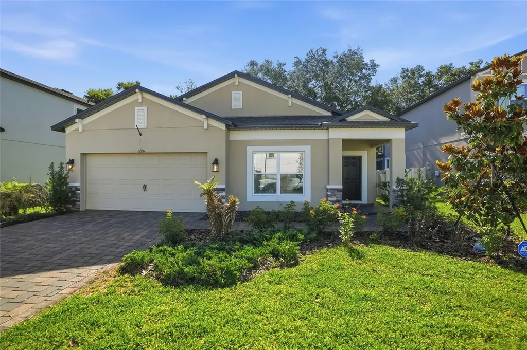 11996 Hilltop Farms Drive Dade City FL 33525