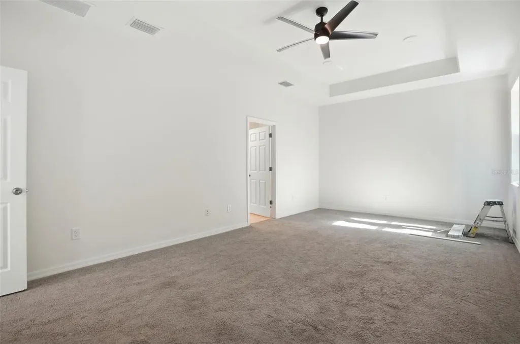11996 Hilltop Farms Drive Dade City FL 33525