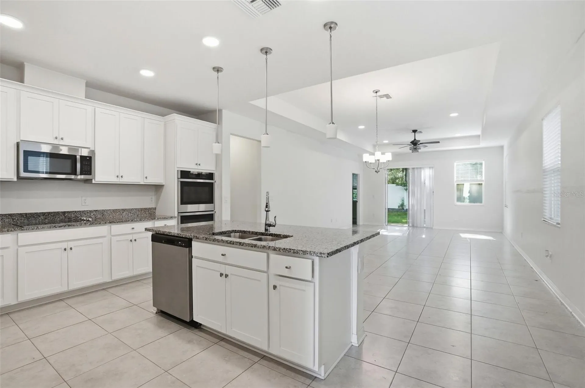 11996 Hilltop Farms Drive Dade City FL 33525