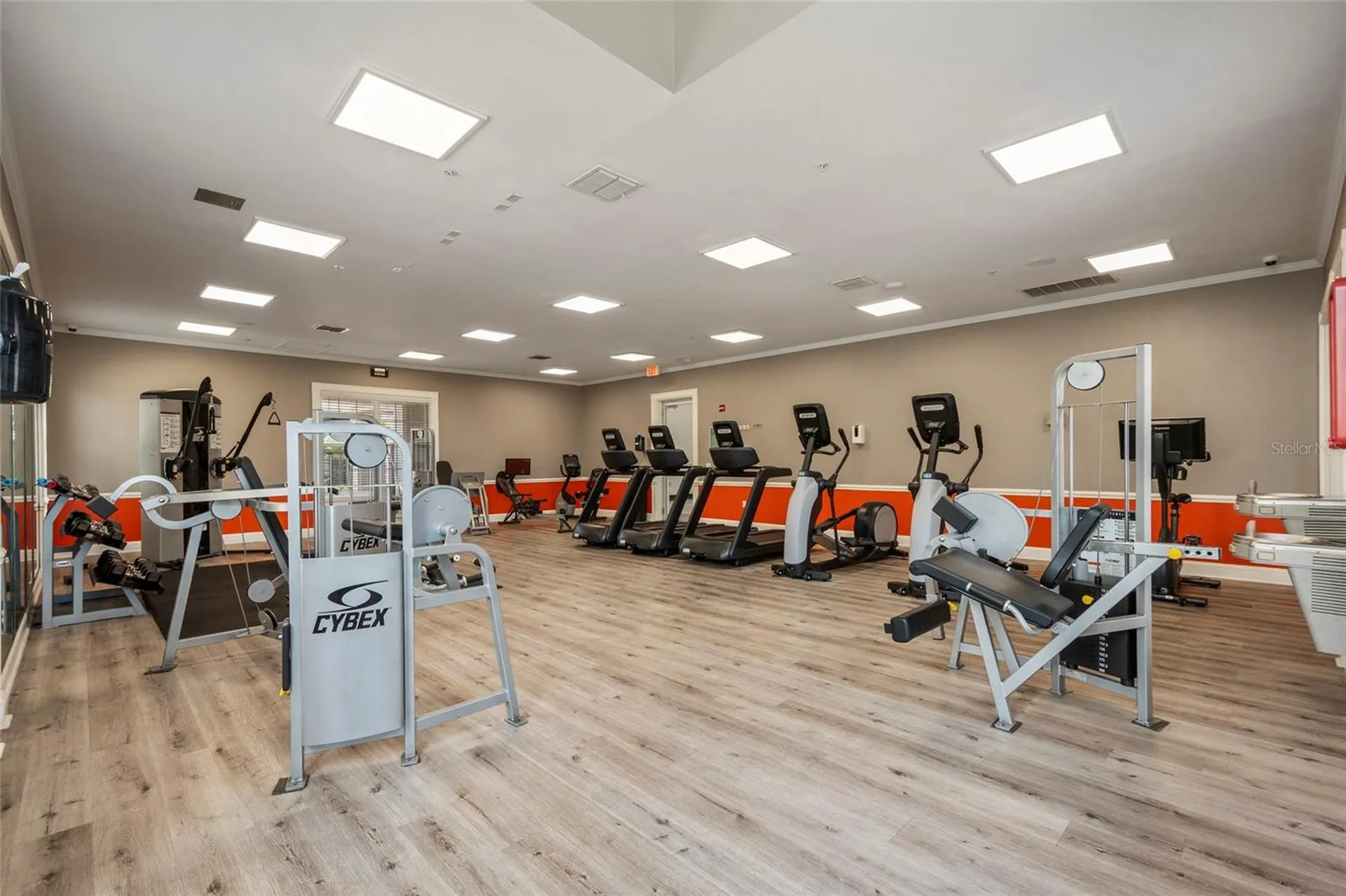 142 Southern Pecan Circle Winter Garden FL 34787