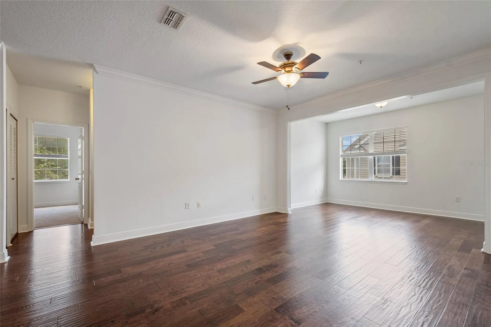142 Southern Pecan Circle Winter Garden FL 34787