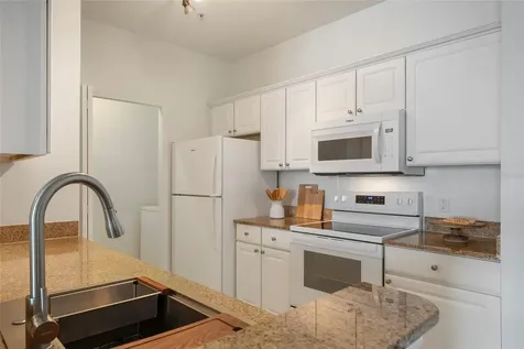 142 Southern Pecan Circle Winter Garden FL 34787