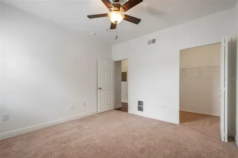 142 Southern Pecan Circle Winter Garden FL 34787