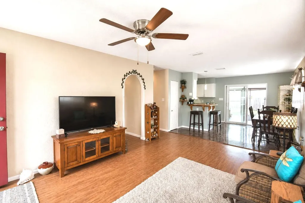 142 Martha Drive Lake Wales FL 33898