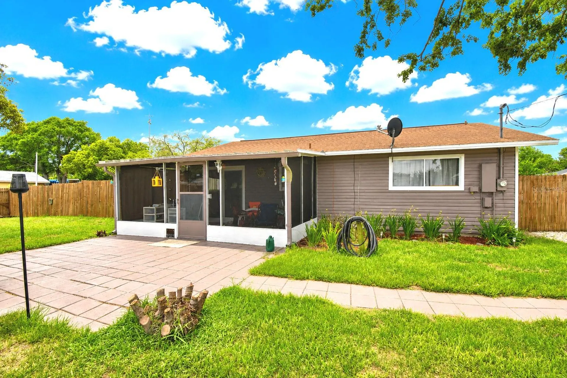 142 Martha Drive Lake Wales FL 33898