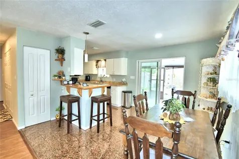 142 Martha Drive Lake Wales FL 33898