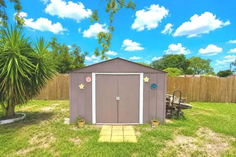 142 Martha Drive Lake Wales FL 33898