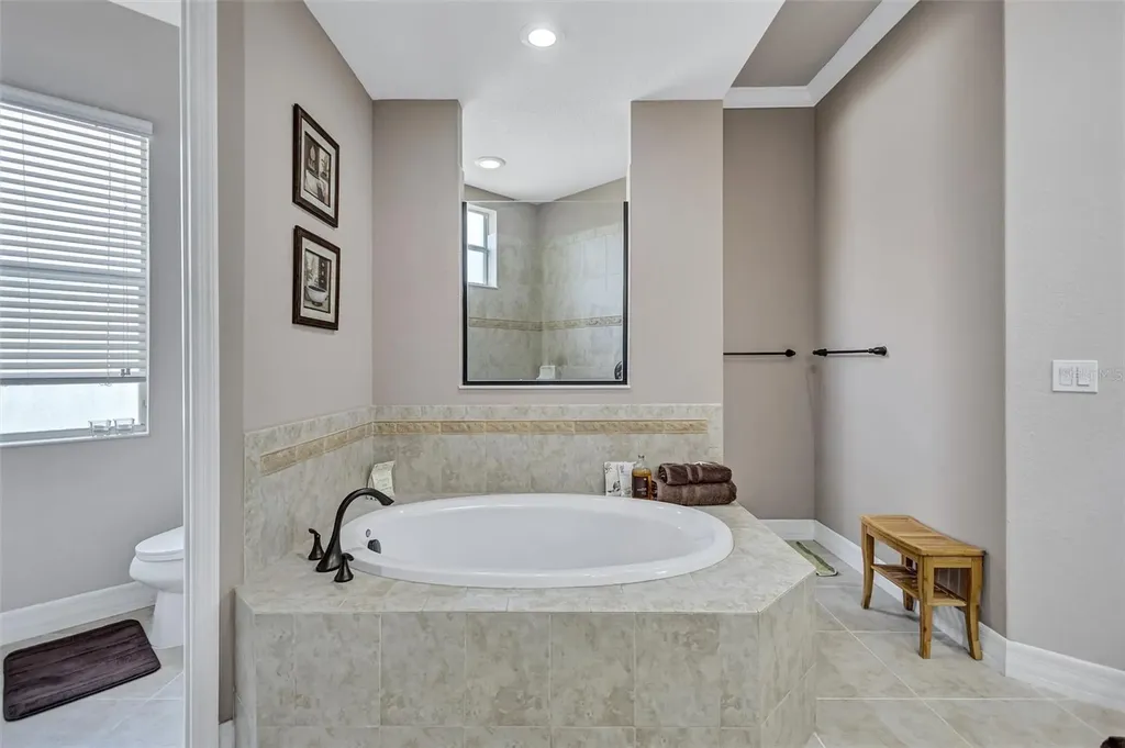 7511 Heritage Grand Place Bradenton FL 34212