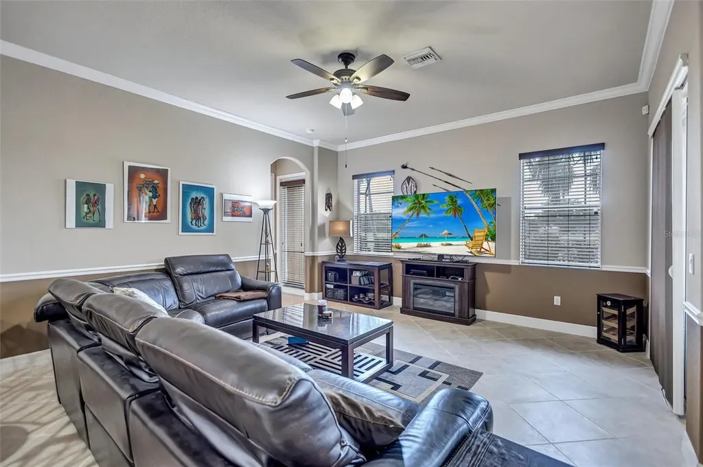 7511 Heritage Grand Place Bradenton FL 34212