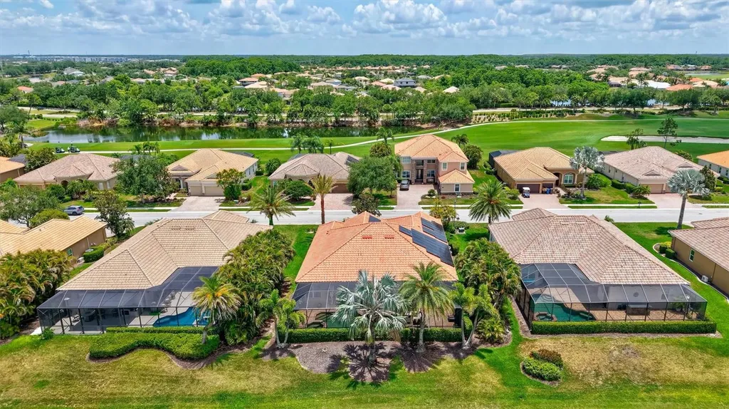 7511 Heritage Grand Place Bradenton FL 34212