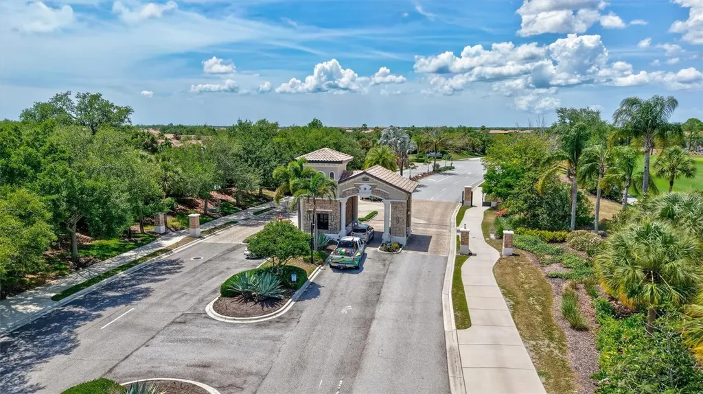 7511 Heritage Grand Place Bradenton FL 34212