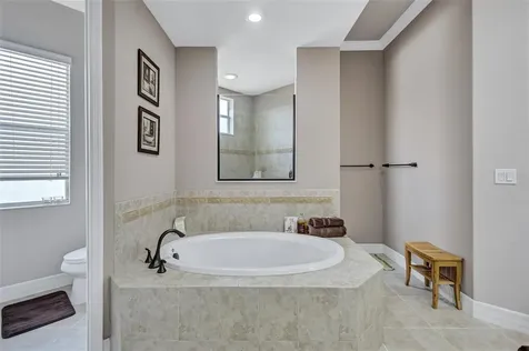 7511 Heritage Grand Place Bradenton FL 34212