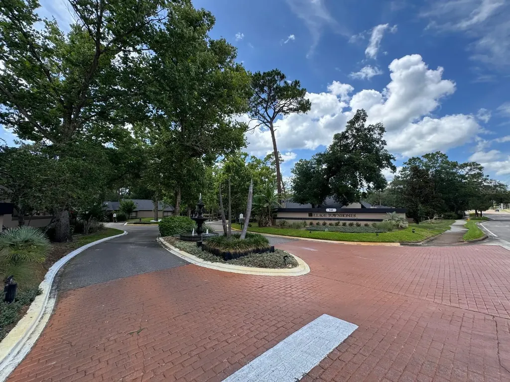 940 Douglas Avenue Altamonte Springs FL 32714