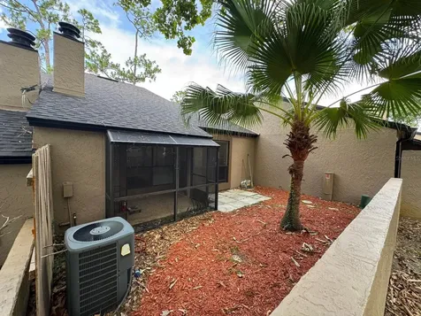 940 Douglas Avenue Altamonte Springs FL 32714