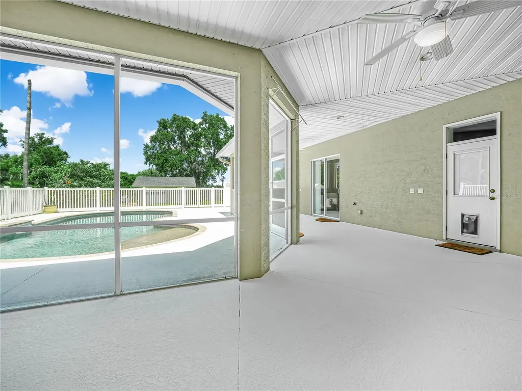 3611 N Forbes Road Plant City FL 33565