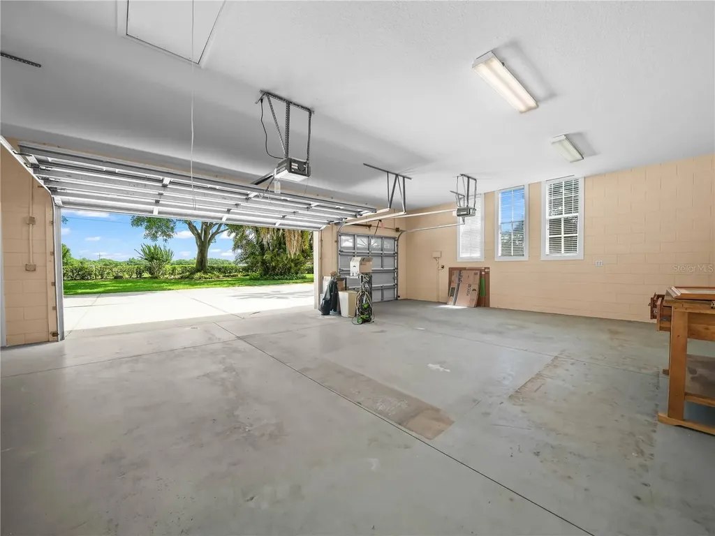 3611 N Forbes Road Plant City FL 33565