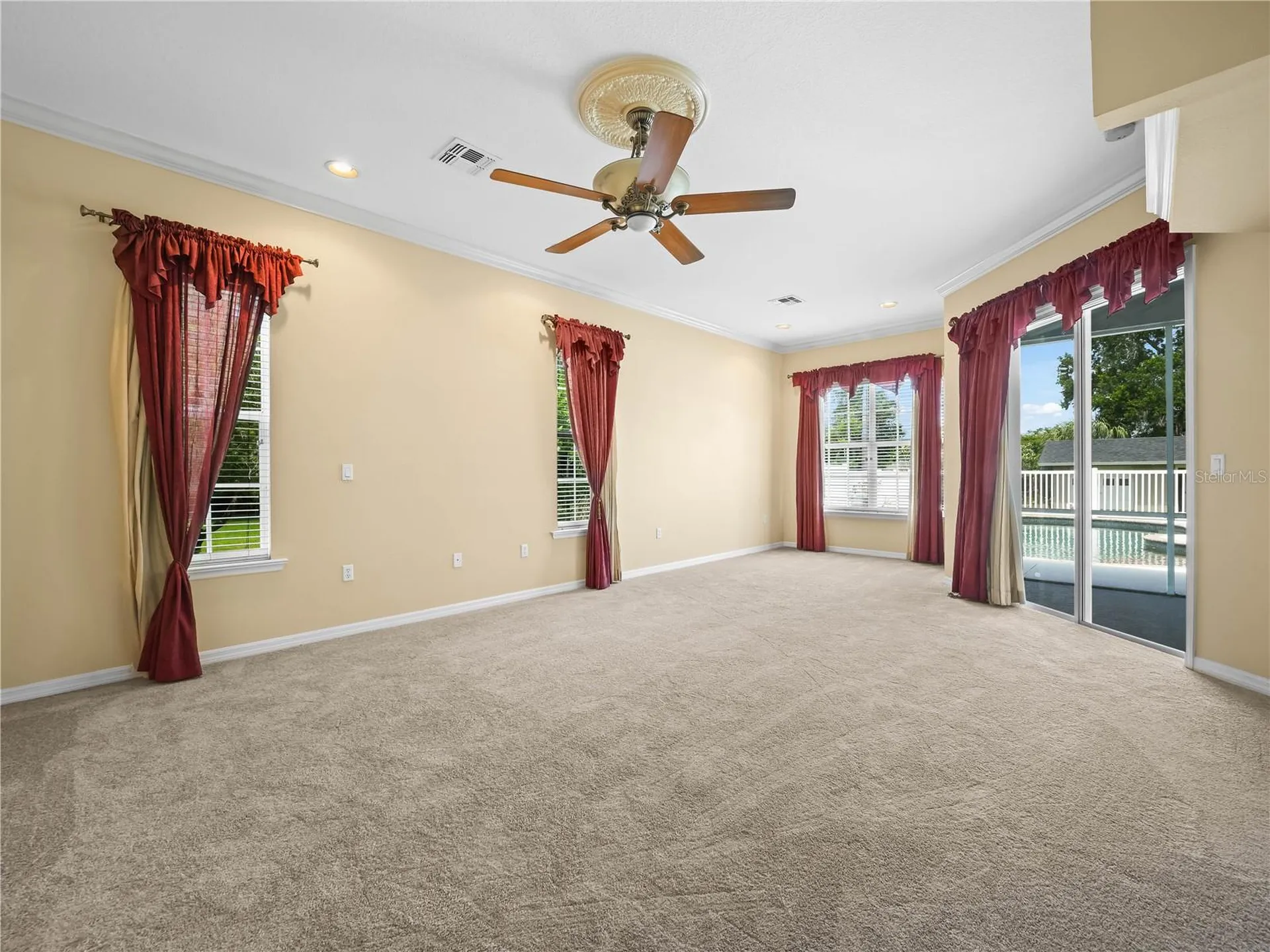3611 N Forbes Road Plant City FL 33565