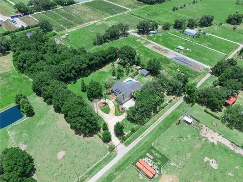 3611 N Forbes Road Plant City FL 33565