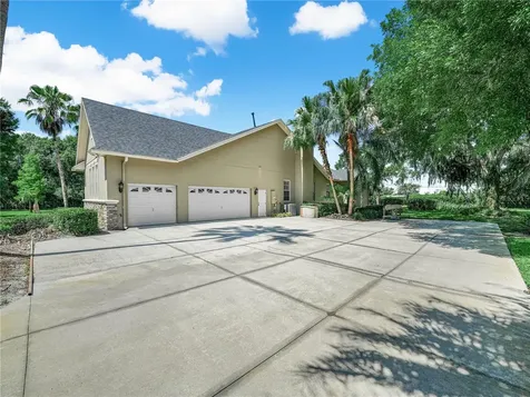 3611 N Forbes Road Plant City FL 33565