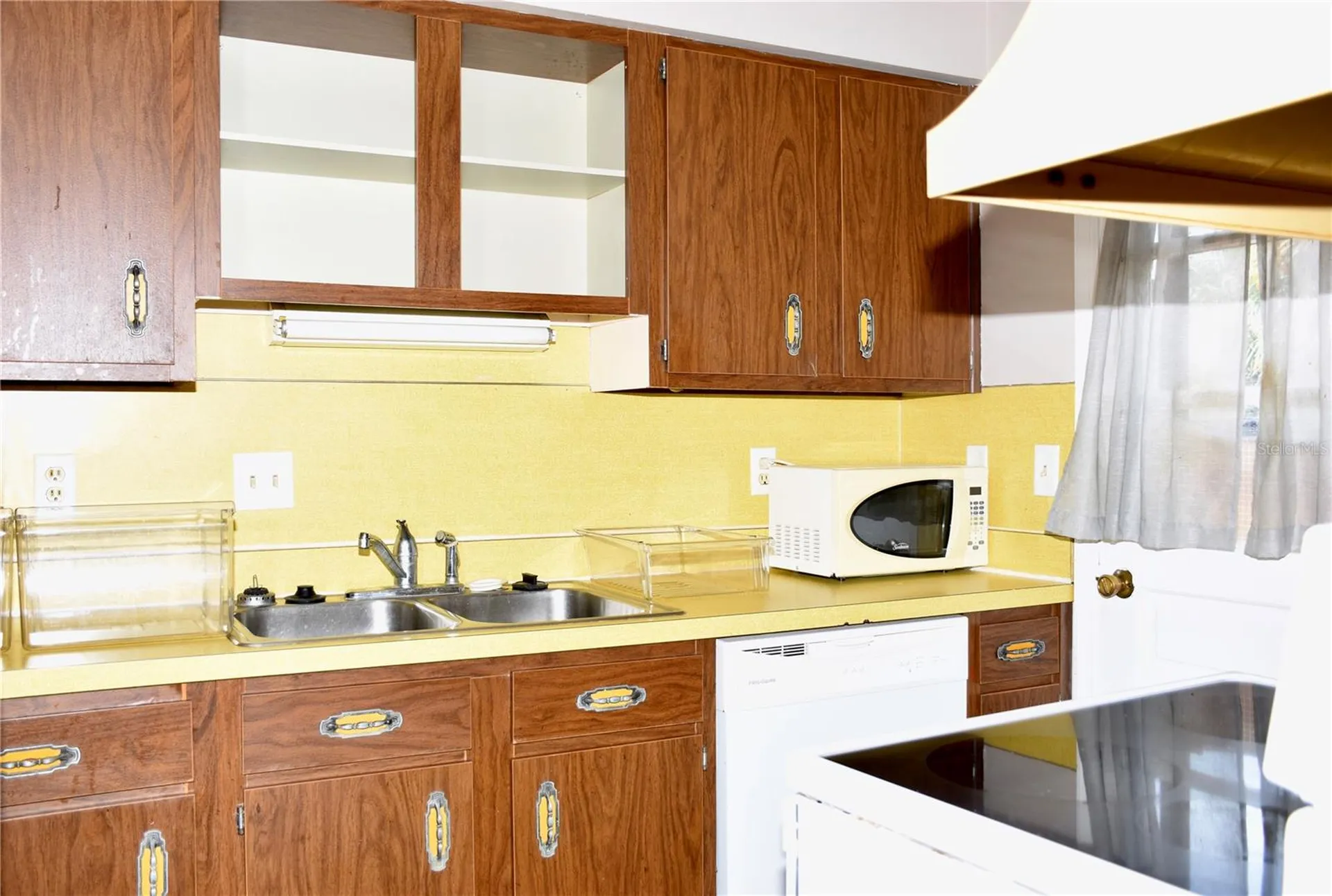1920 E Edgewood Drive Lakeland FL 33803