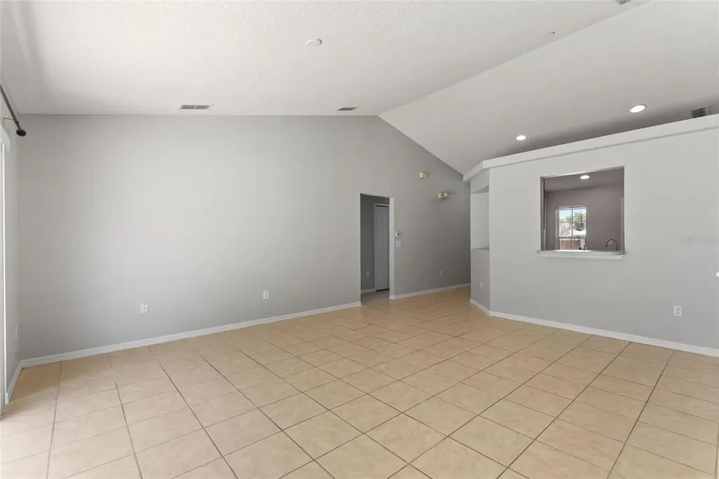 128 Burgoyne Loop Davenport FL 33897