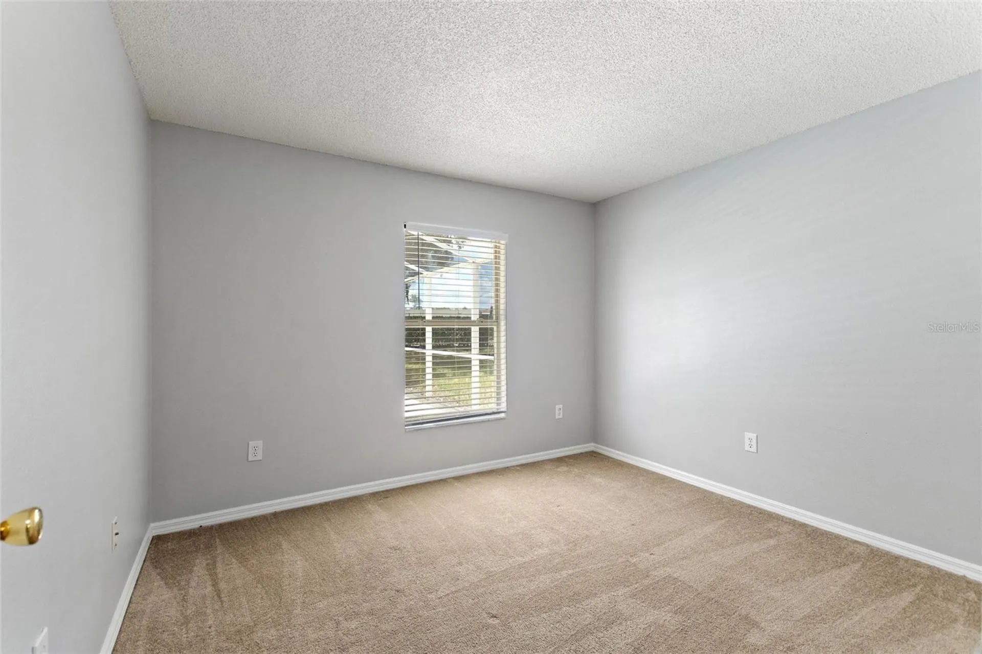 128 Burgoyne Loop Davenport FL 33897