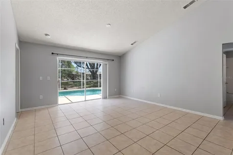 128 Burgoyne Loop Davenport FL 33897
