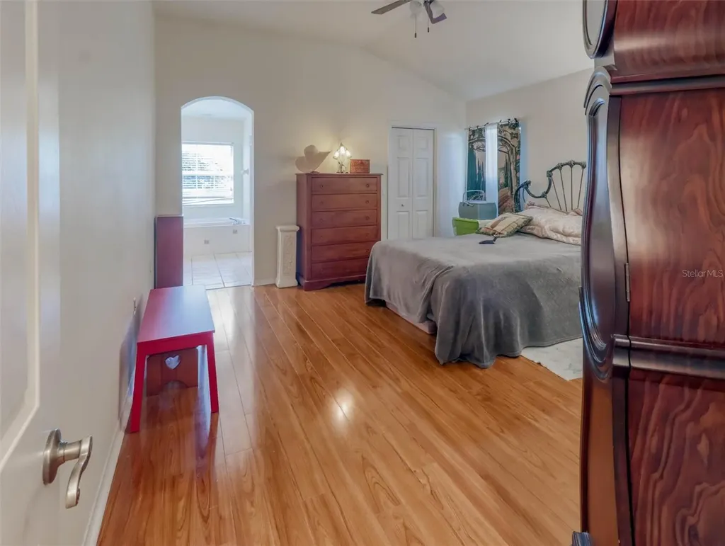 10110 Whisper Pointe Drive Tampa FL 33647