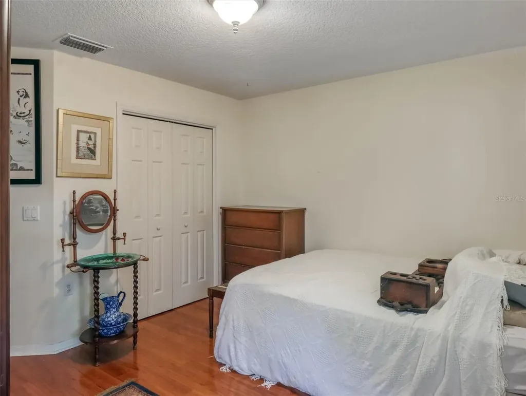 10110 Whisper Pointe Drive Tampa FL 33647