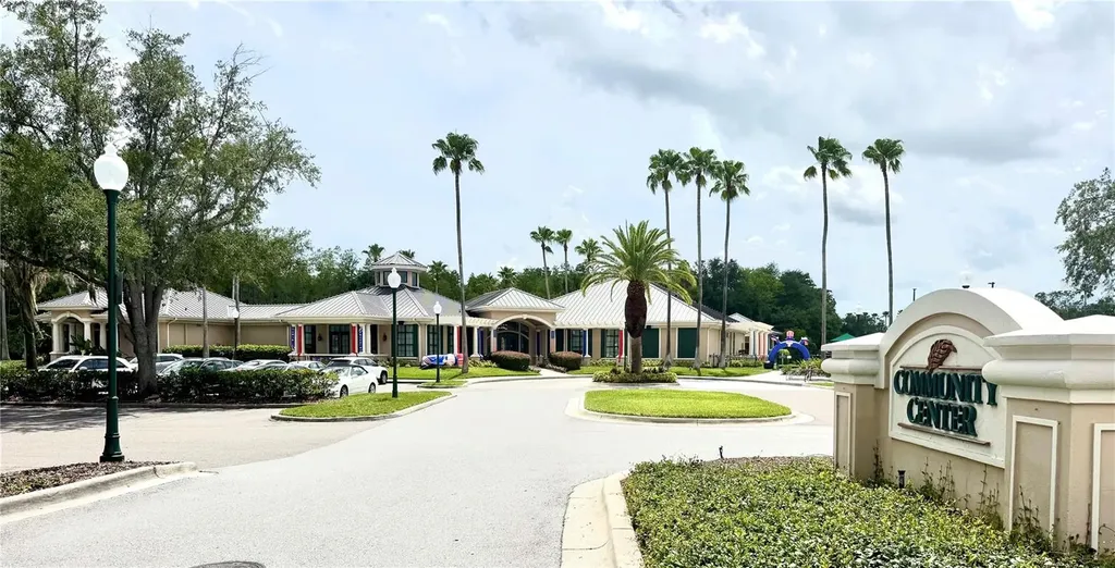 10110 Whisper Pointe Drive Tampa FL 33647