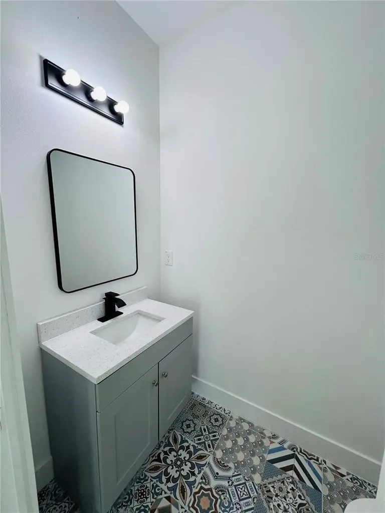 239 Greenbrier Avenue NW Palm Bay FL 32907