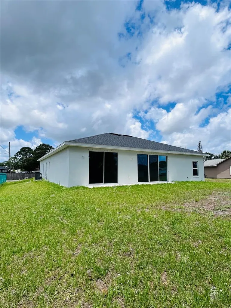 239 Greenbrier Avenue NW Palm Bay FL 32907