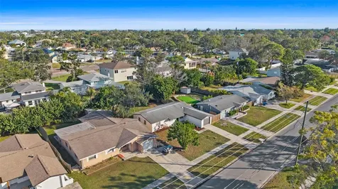 5501 Denver Street NE St Petersburg FL 33703
