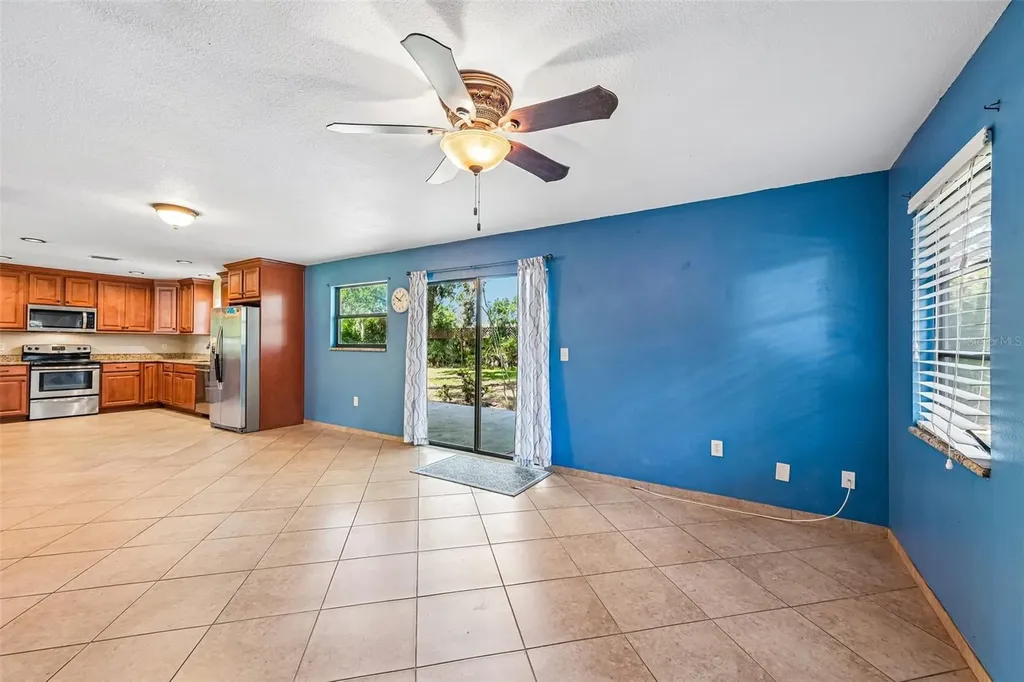 3304 Swaan Lane Sarasota FL 34235