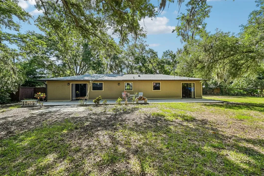 3304 Swaan Lane Sarasota FL 34235