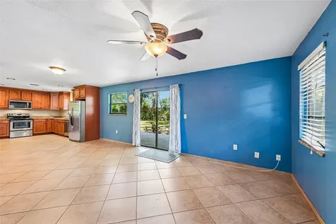 3304 Swaan Lane Sarasota FL 34235