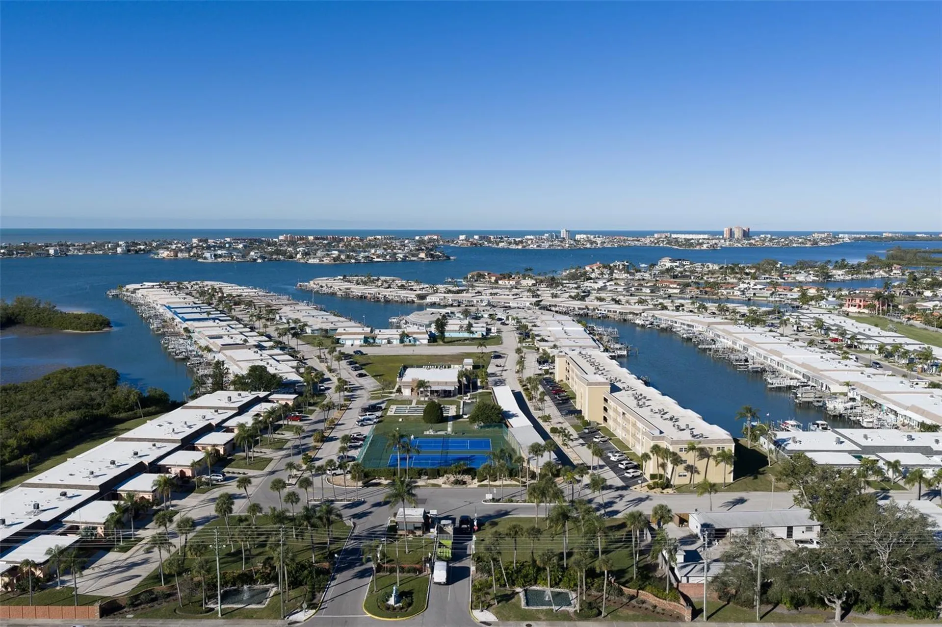 1 Boca Ciega Point Boulevard St Petersburg FL 33708