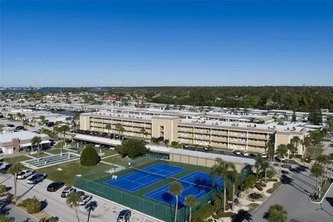 1 Boca Ciega Point Boulevard St Petersburg FL 33708