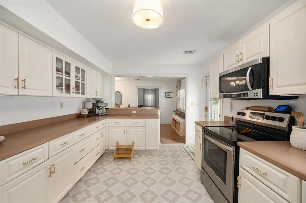 2036 SE 8th Street Ocala FL 34471