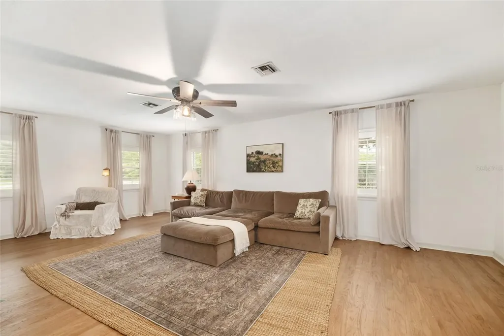 2036 SE 8th Street Ocala FL 34471