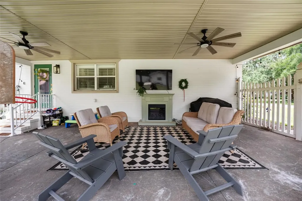 2036 SE 8th Street Ocala FL 34471