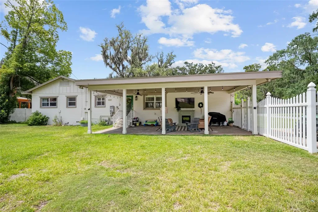 2036 SE 8th Street Ocala FL 34471