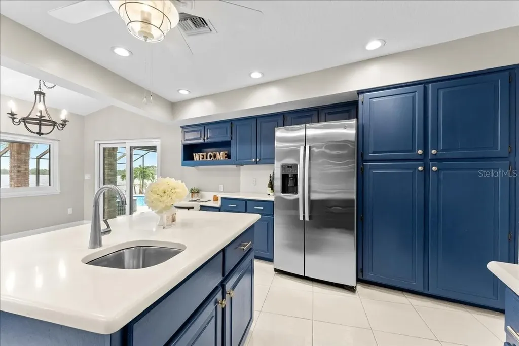 1589 Mary Lane Tarpon Springs FL 34689